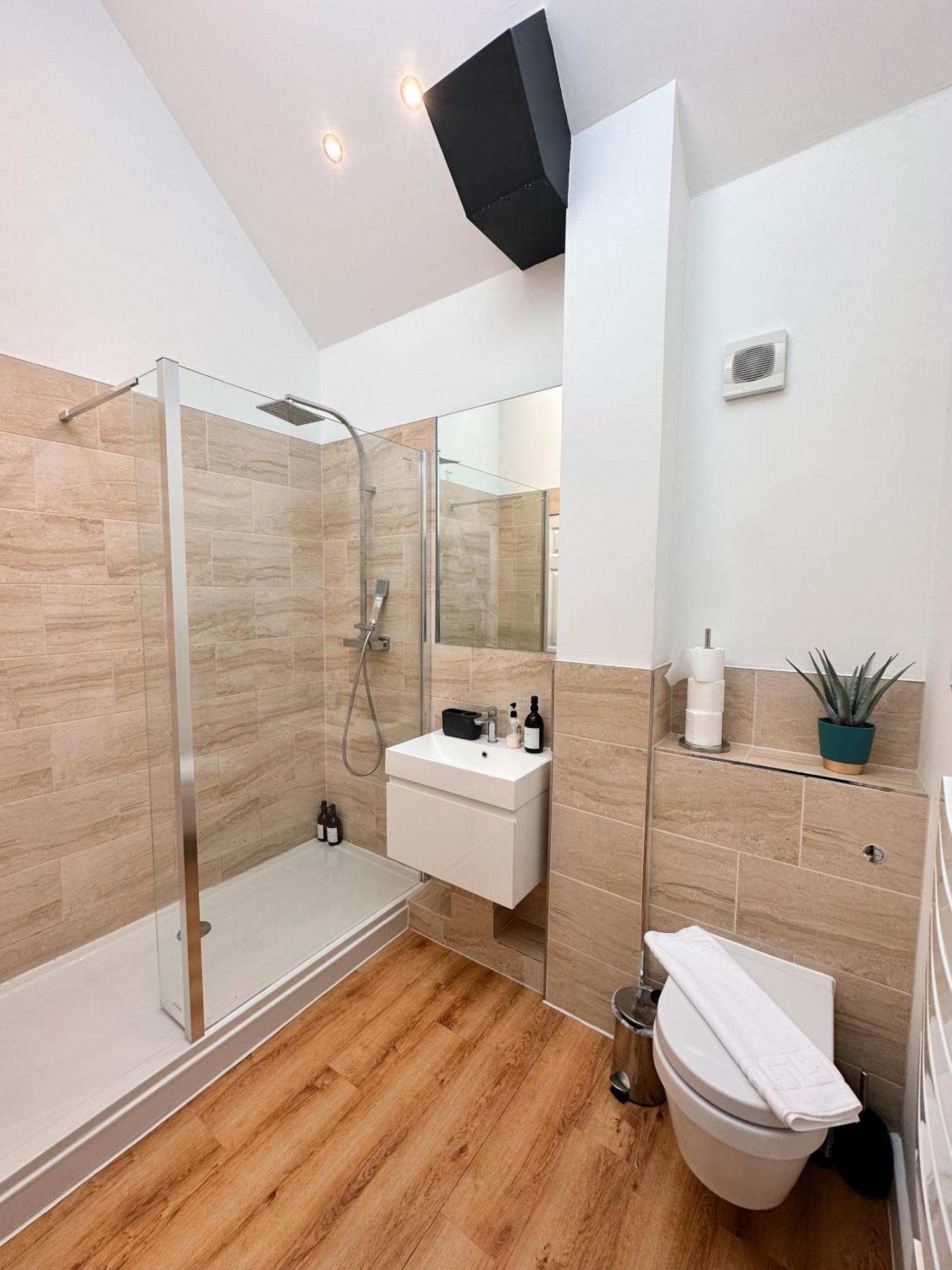 75 Weavers Townhouse * Norwich